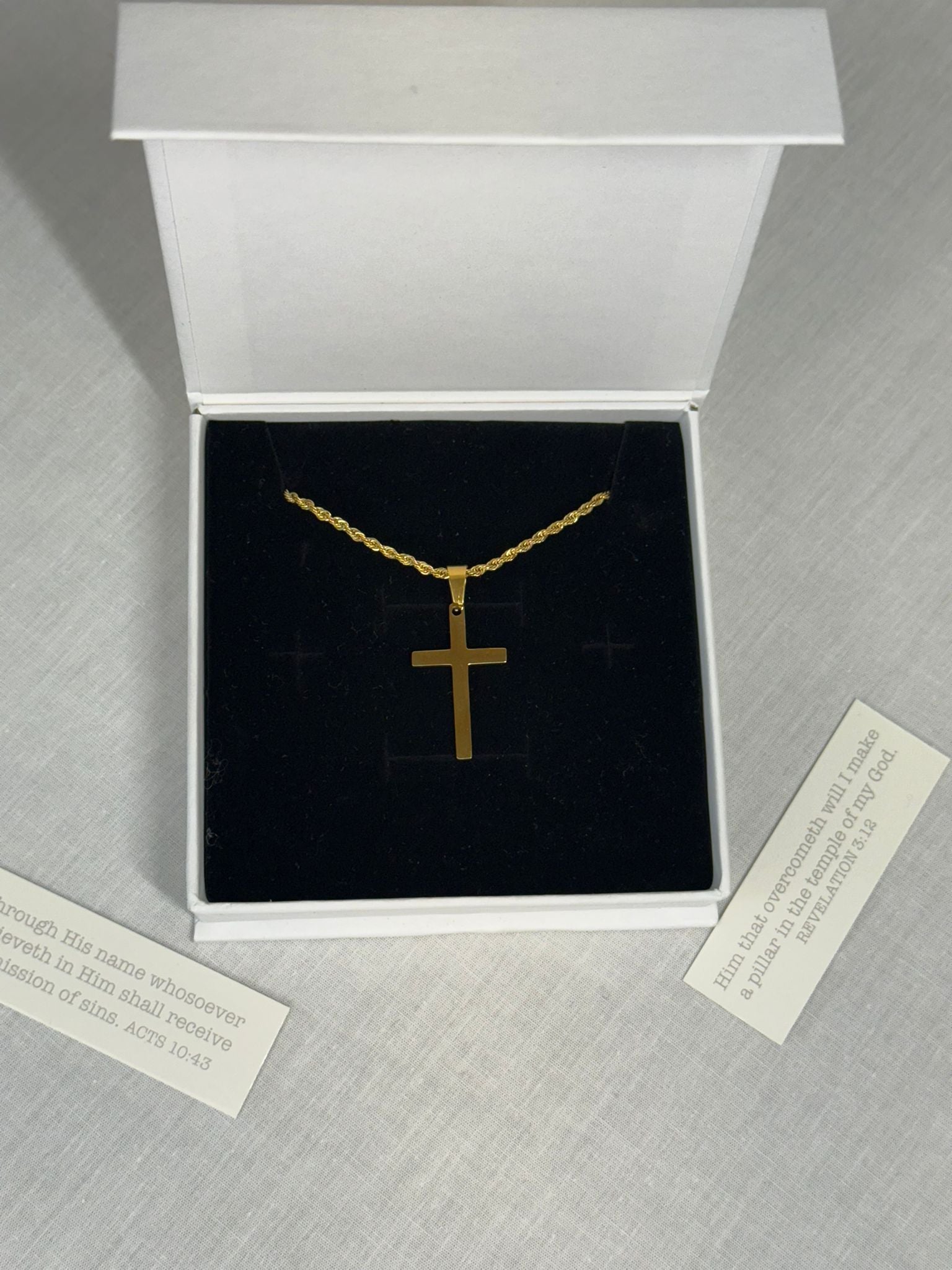 Men’s Stainless Steel Twist Cross Necklaces.