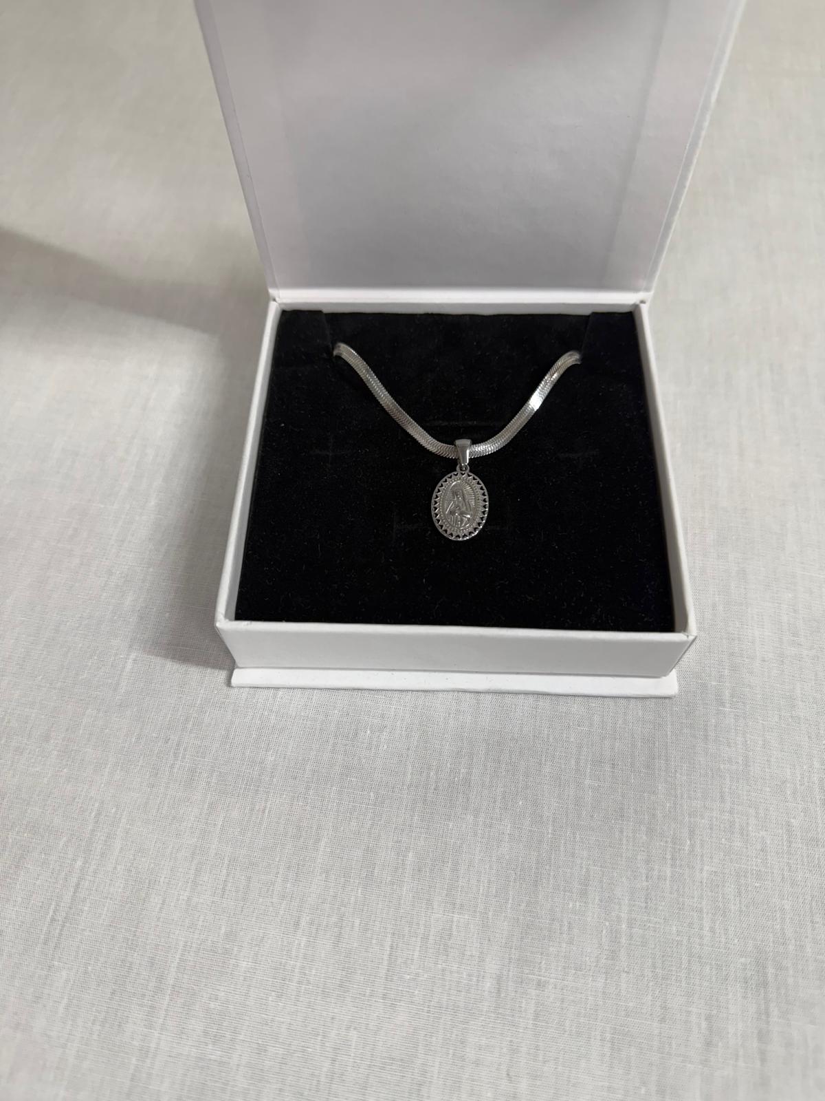 Small Oval Mother Mary Pendant Chain.