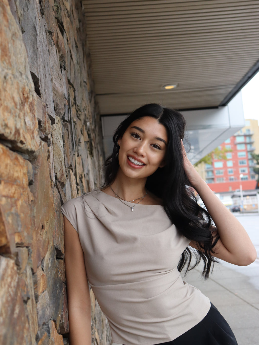 Women’s Small Silver Cross Pendant.