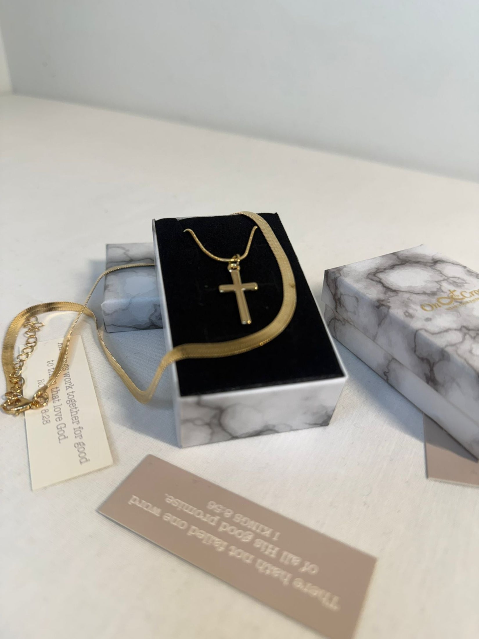 The Luxe Shine Pendant