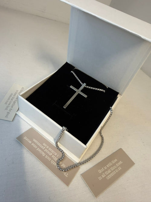 medium Cross Pendant Chain